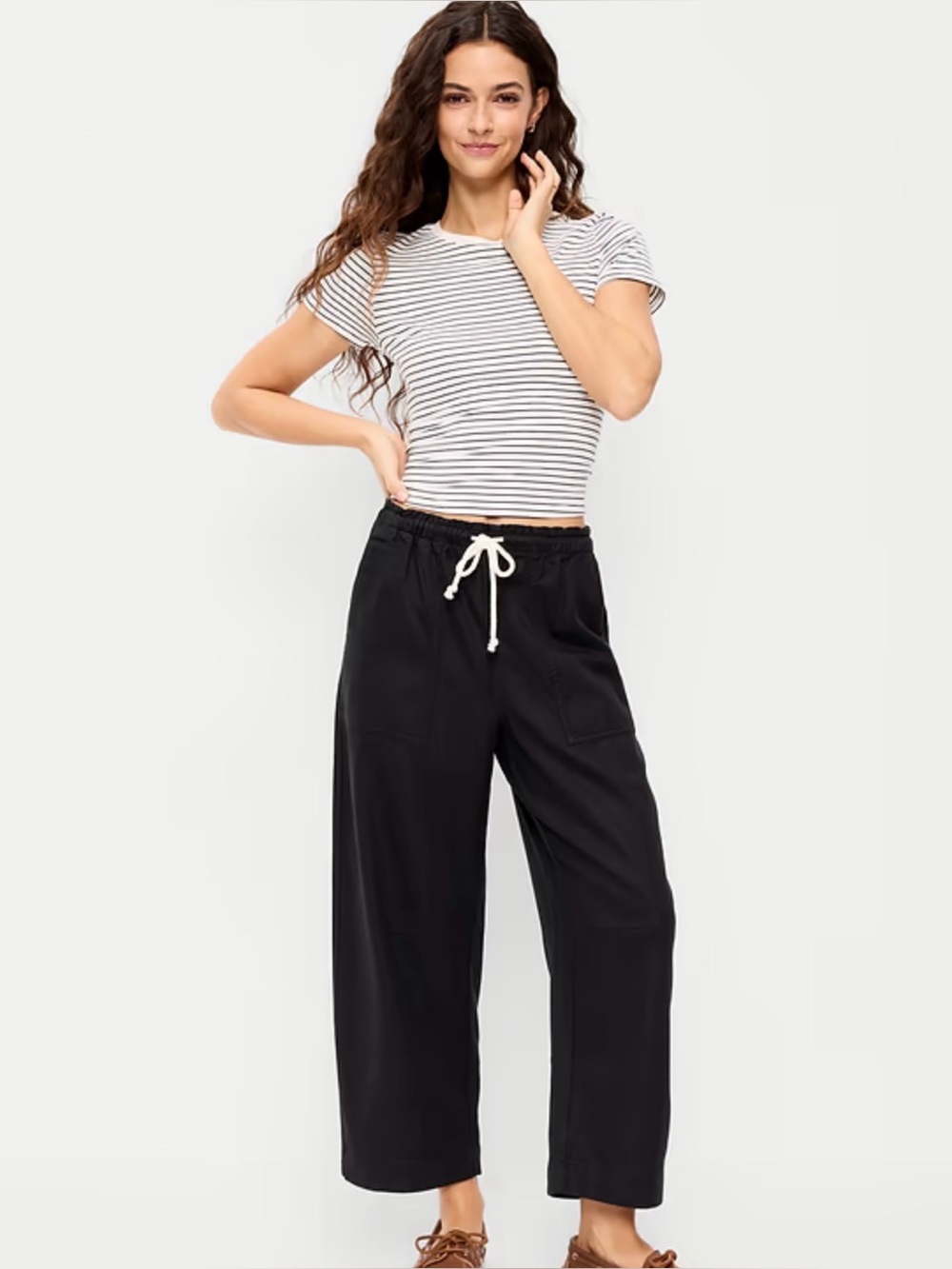 Old Navy Women medium petite High-Waisted Utility Ankle Pants Black NWT